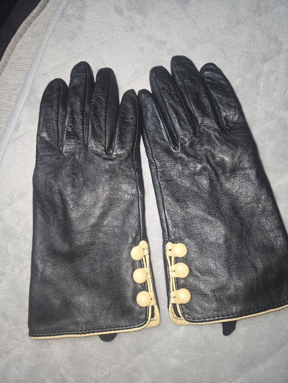 Alexandra Bartlett Black Leather Gloves with Cream Button Trim